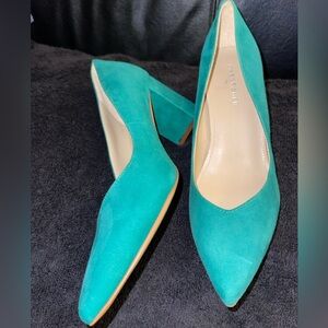 Marc Fisher Elegant Teal Suede Women's Pumps Size 7.5 NWOB